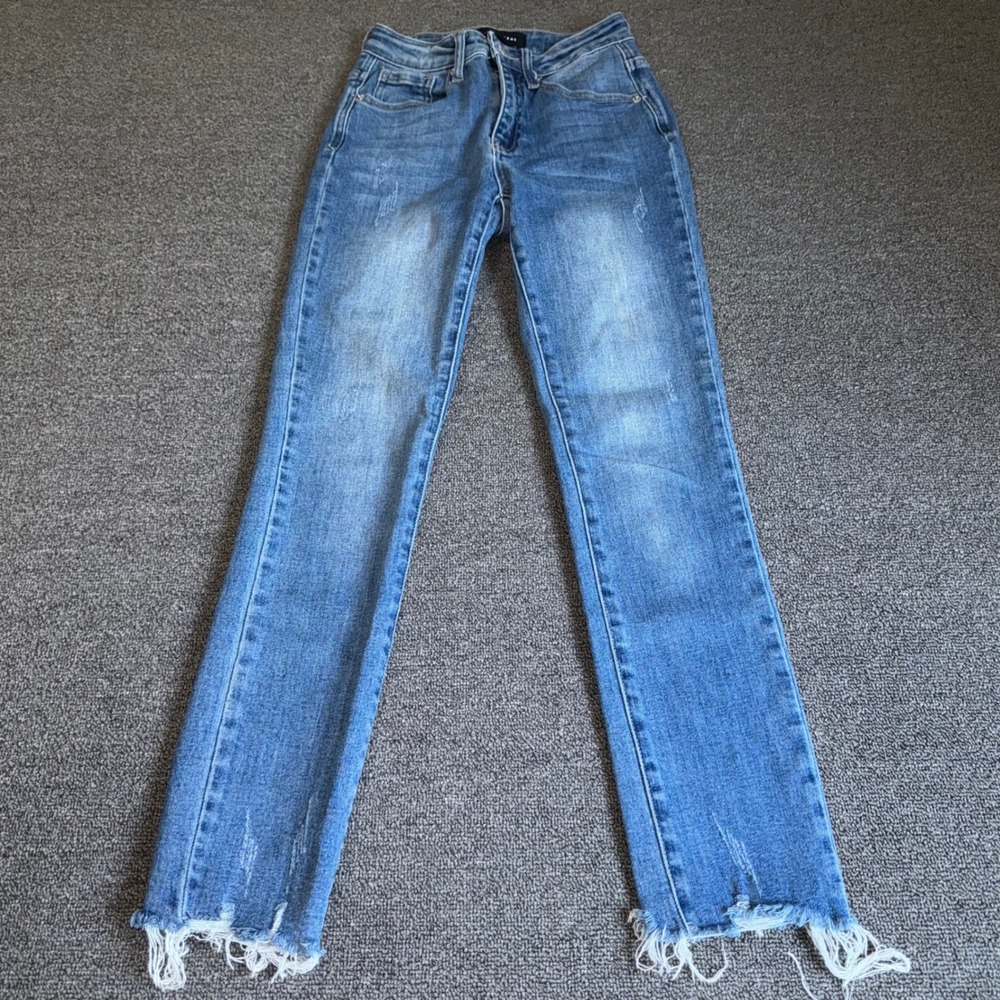 Risen Los Angeles High Rise Straight Leg Distressed Frayed Hem 0/24 Casual Wear